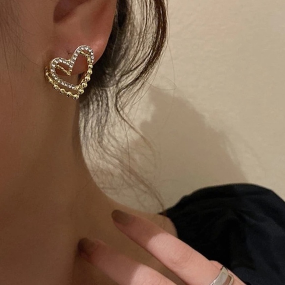 Heart Rhinestone Zirconia Flashy earrings